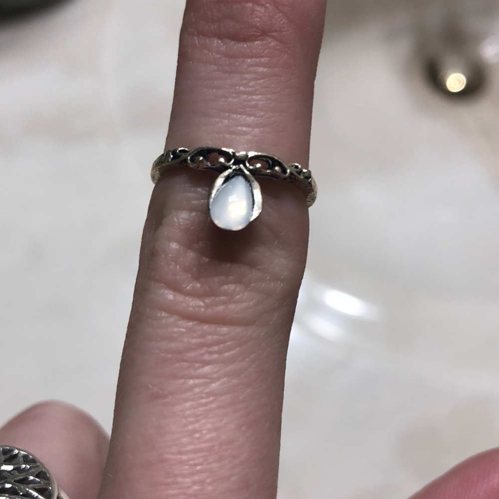 Silver mid ring